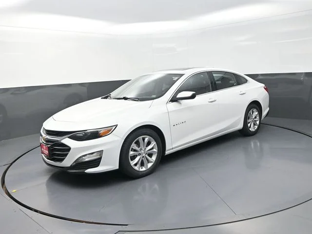 Used 2024 White Chevrolet LT image 3