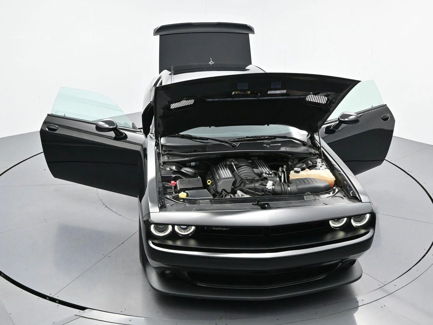 Used 2023 Pitch Black Clearcoat Dodge R/T Scat Pack image 39