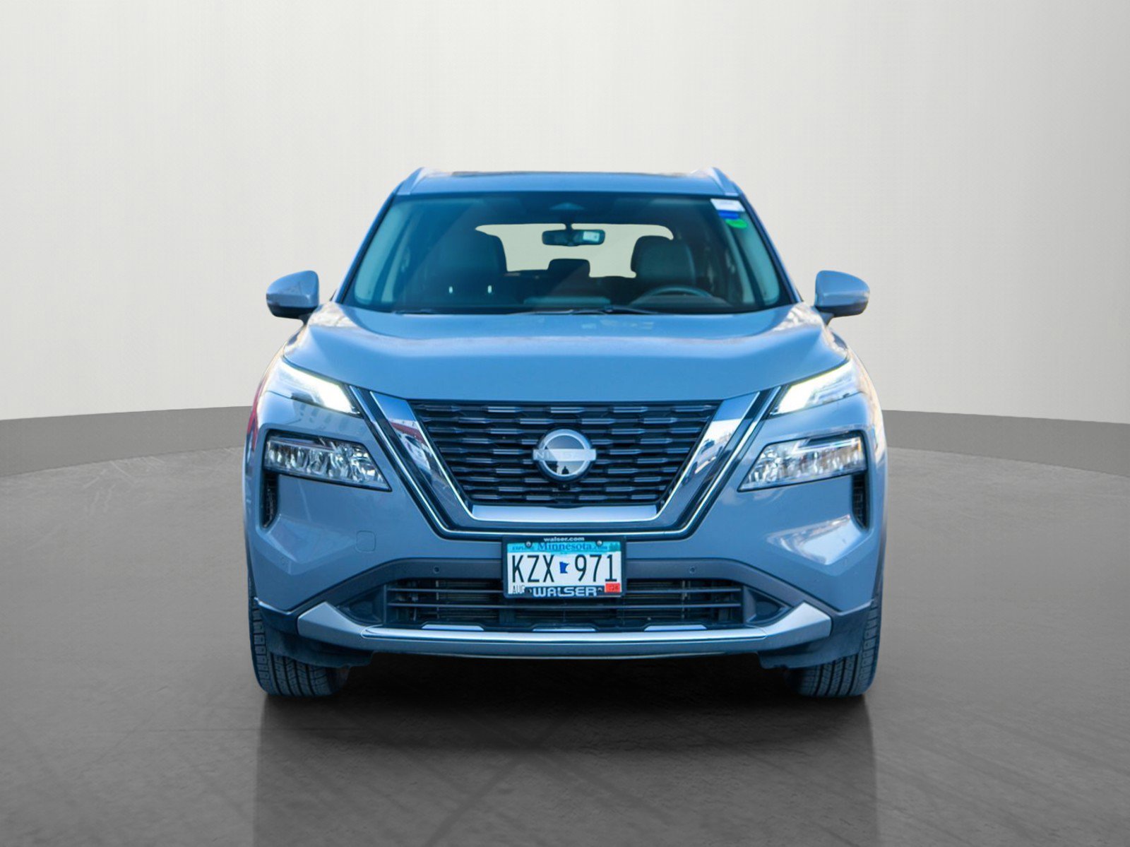 Used 2023 Nissan Rogue Platinum with VIN JN8BT3DD3PW317457 for sale in Minneapolis, Minnesota