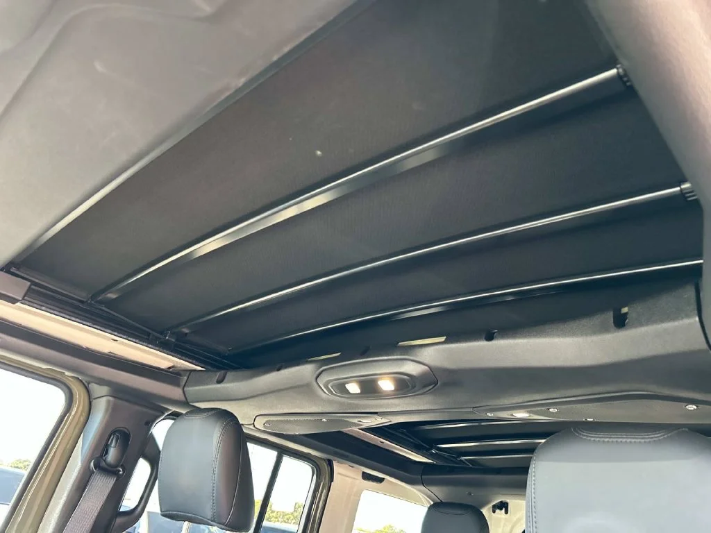 Used 2025 Green Jeep Rubicon image 42
