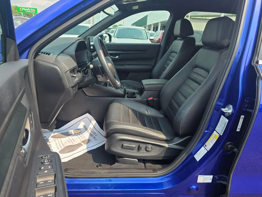 Certified Used 2025 Still Night Pearl Honda Sport-L image 9
