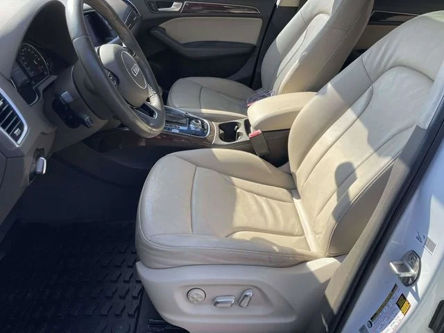 Used 2016 Glacier White Metallic Audi 3.0T Premium Plus image 7