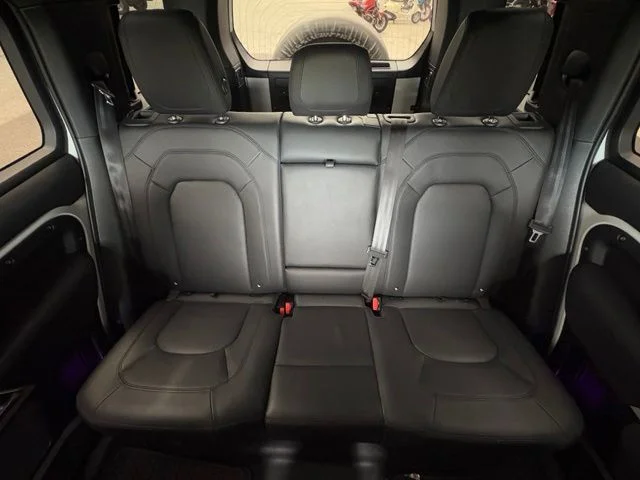 Certified Used 2023 White Land Rover SE image 39