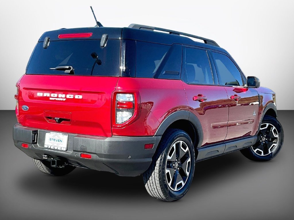 Used 2021 Red Ford Outer Banks image 6