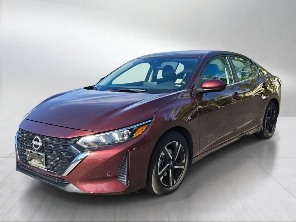 Used 2024 Rosewood Metallic Nissan SV image 7