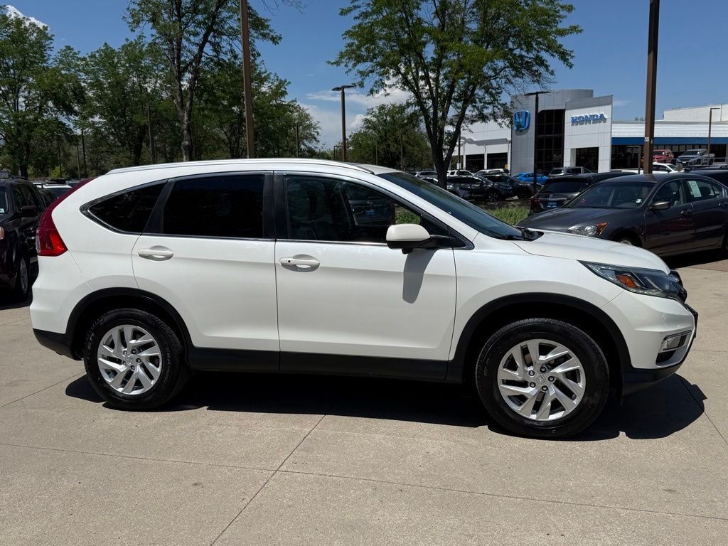Used 2016 White Diamond Pearl Honda EX-L image 3