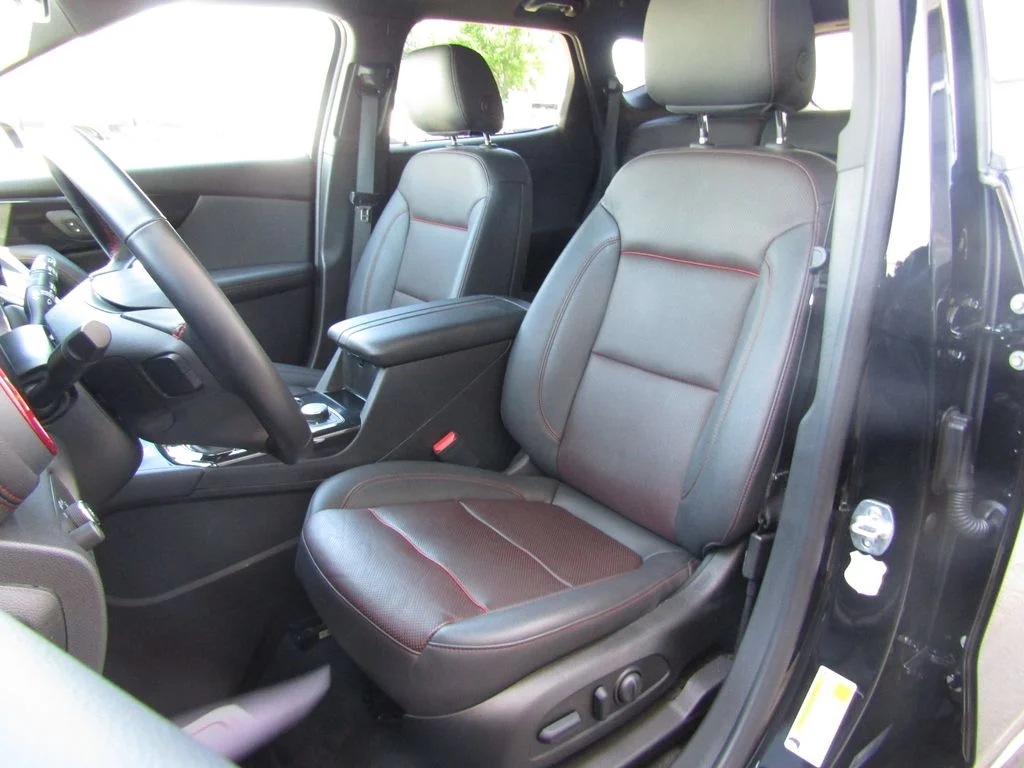 Used 2025 Black Chevrolet RS image 22