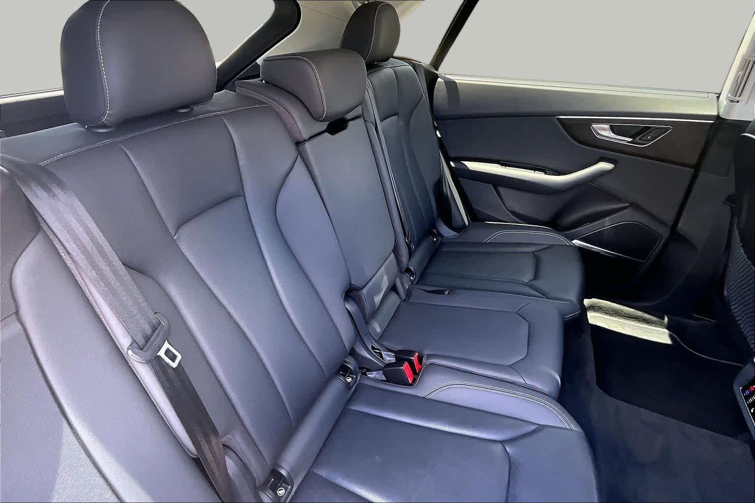 Used 2019  Audi Prestige image 19