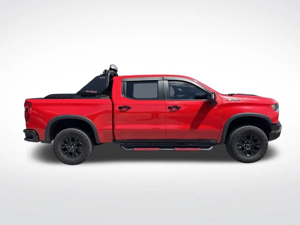 Used 2024 Red Chevrolet ZR2 image 4