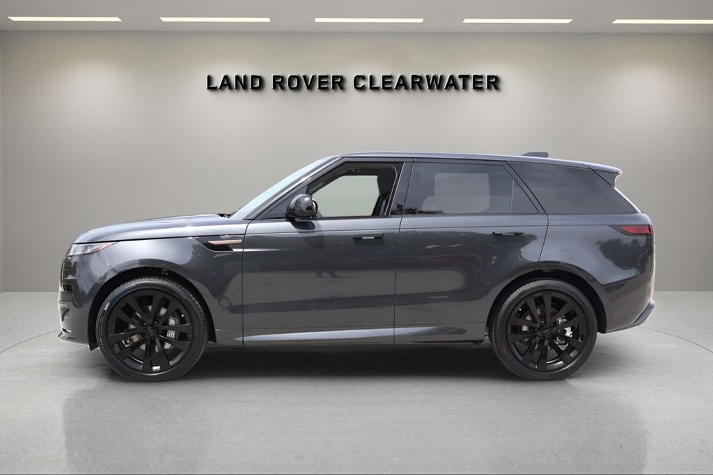 New 2026 Carpathian Grey Land Rover Dynamic SE image 2