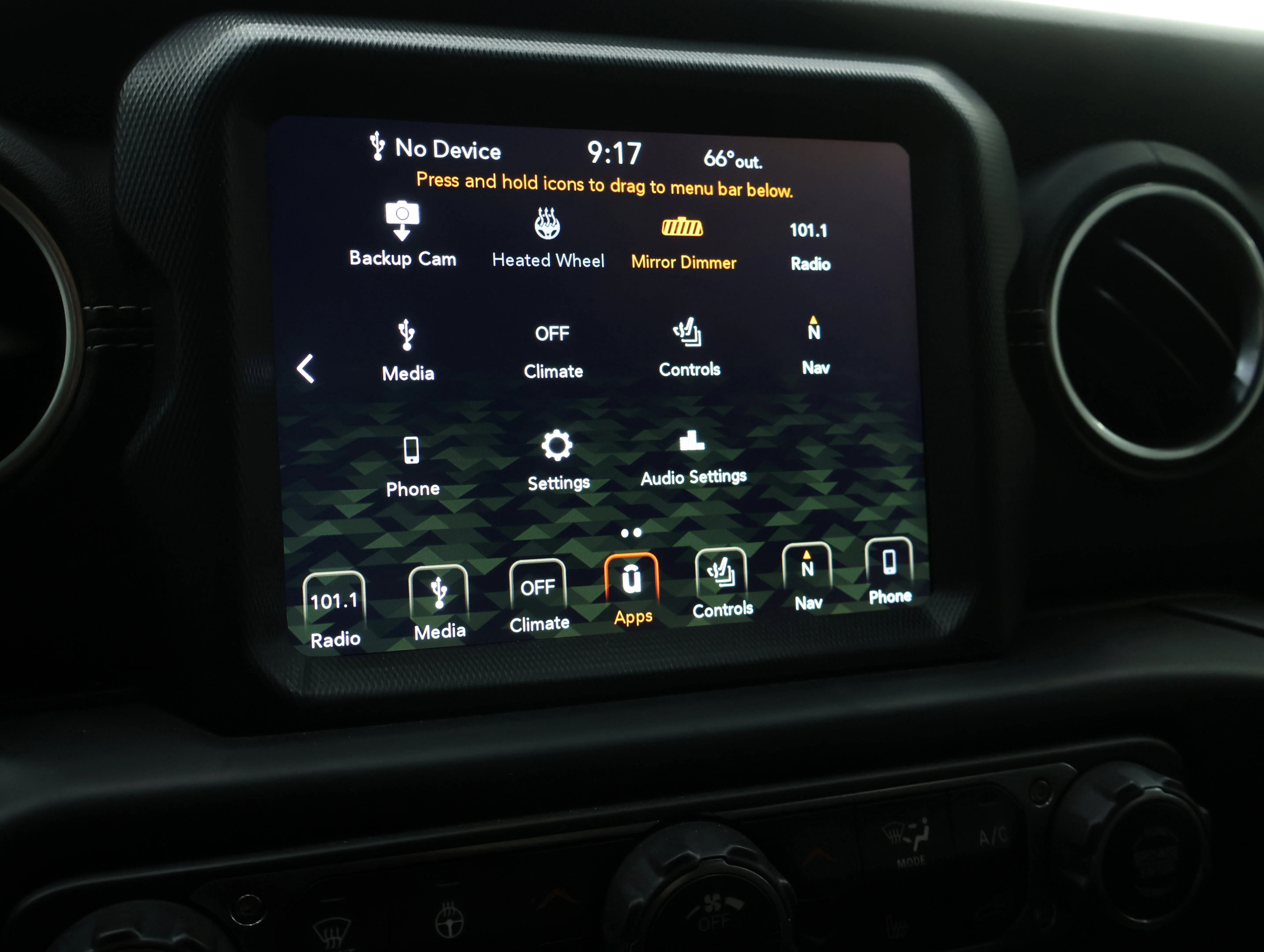 Used 2019 Bright White Clearcoat Jeep Unlimited Sahara image 48