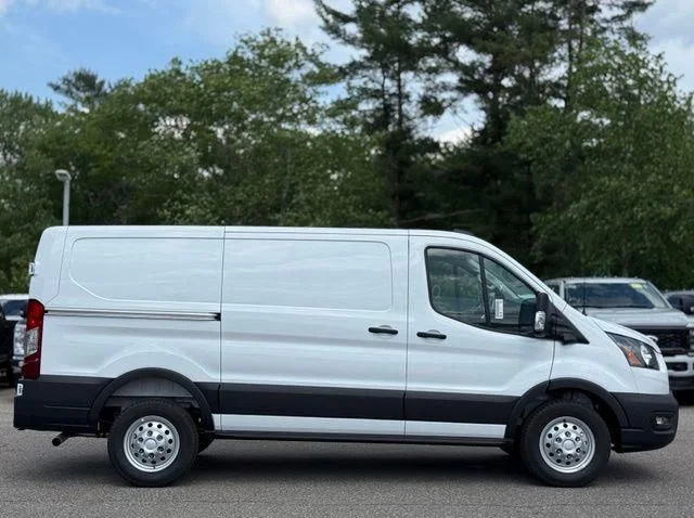 New 2026 White Ford  image 3