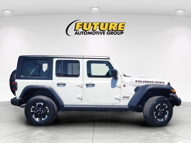 Used 2025 White Jeep Rubicon image 3