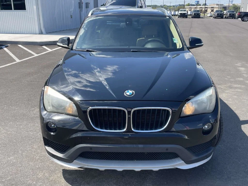 Used 2015 Black BMW sDrive28i image 8