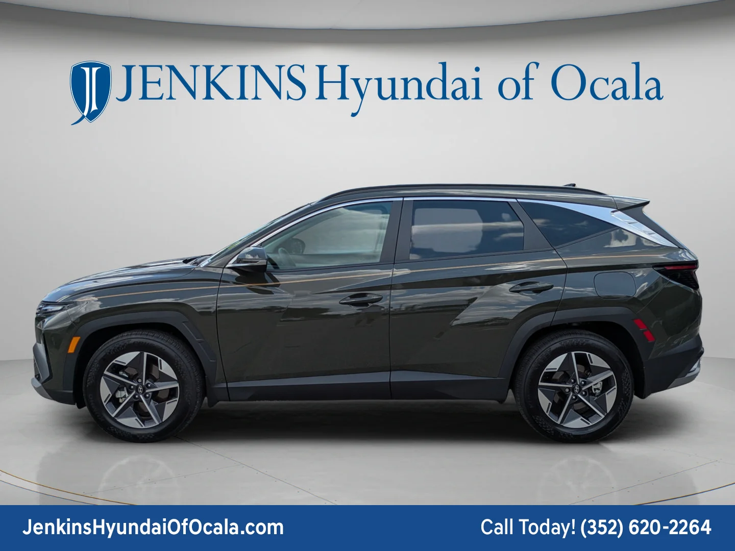 Used 2025 Rockwood Green Hyundai SEL Convenience image 6