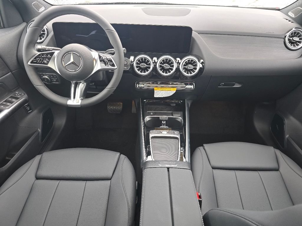 New 2026 Polar White Mercedes-Benz GLA 250 image 22