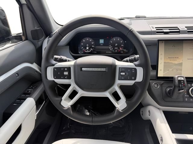 New 2026 Fuji White Land Rover X-Dynamic SE image 13