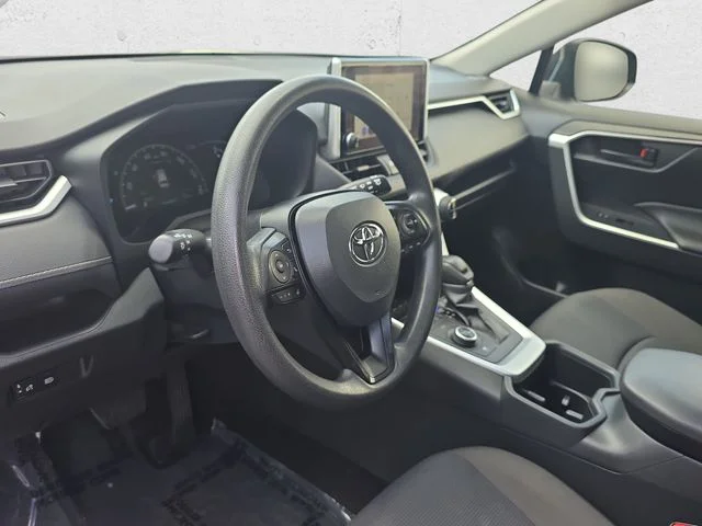 Used 2025 Midnight Black Metallic Toyota LE image 15