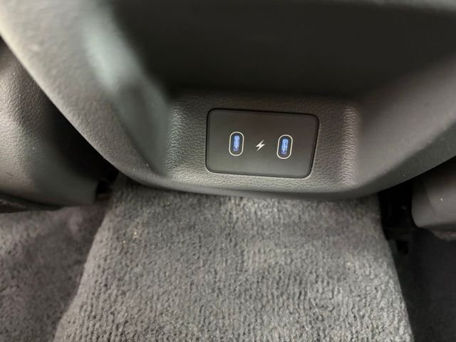Used 2025 Red Hyundai SEL image 19