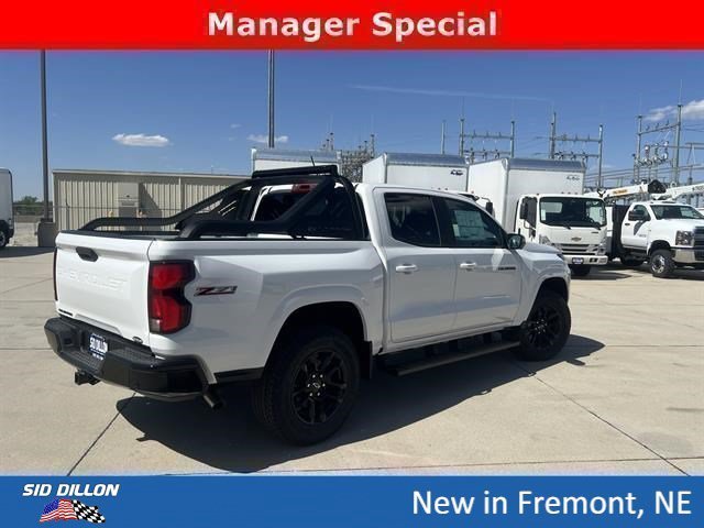 2026 Chevrolet Colorado Z71 - Photo 2