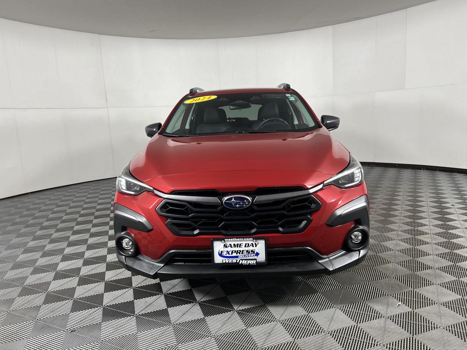 Used 2024 Lithium Red Pearl Subaru Limited image 4