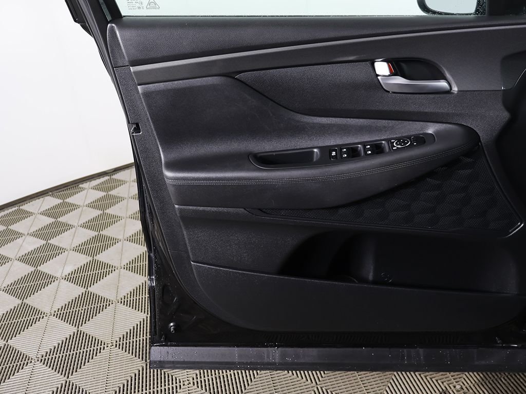 Used 2021 Black Hyundai SEL image 20