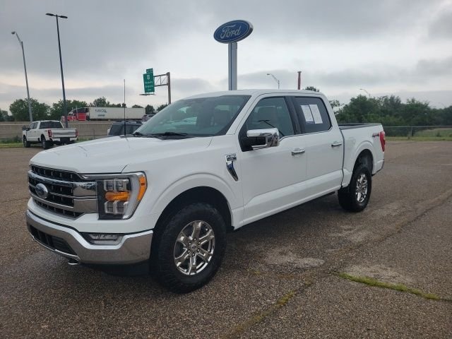Used 2023 White Ford Lariat image 22