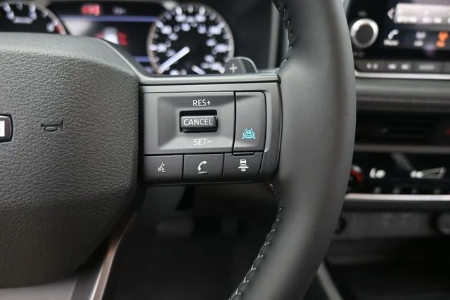 New 2026 Everest White Pearl TriCoat Nissan SV image 21