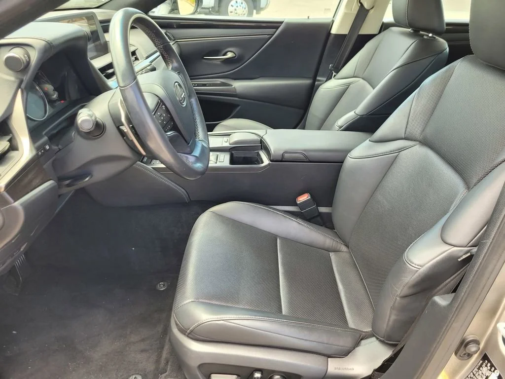 Used 2019  Lexus ES 350 image 15