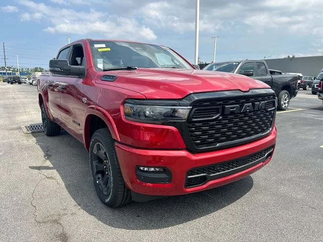 New 2026 Molten Red Pearl-Coat Exterior Paint RAM Big Horn/Lone Star image 11