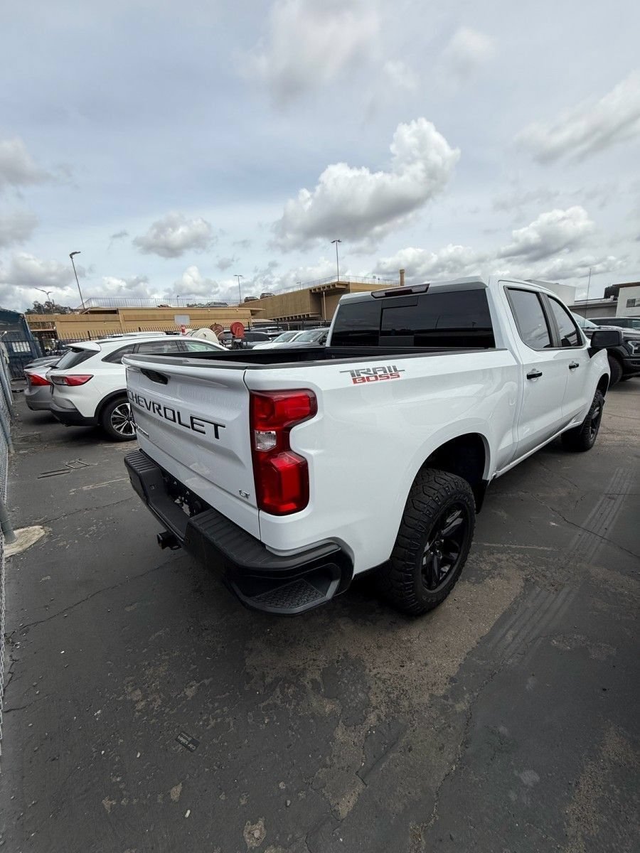 Used 2021 SUMMIT WHITE Chevrolet LT Trail Boss image 6