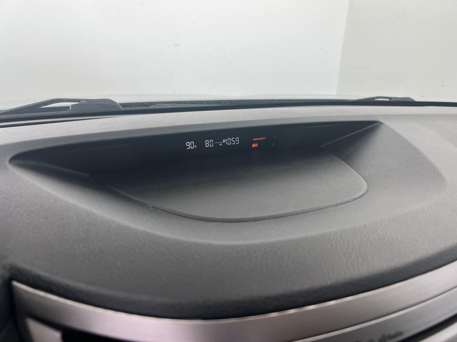 Used 2014 Ice Silver Metallic Subaru 2.5i Premium image 16