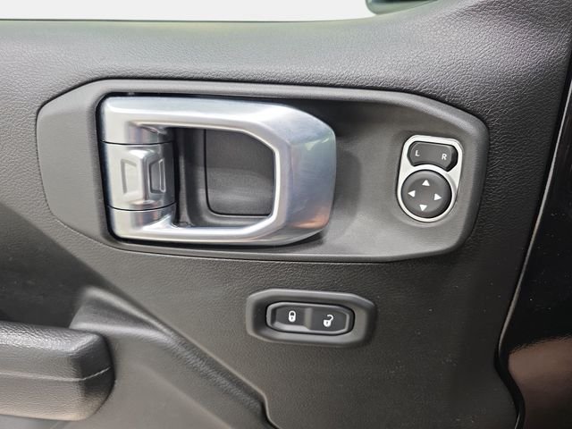 Used 2022 Black Clearcoat Jeep Unlimited Sport S image 28