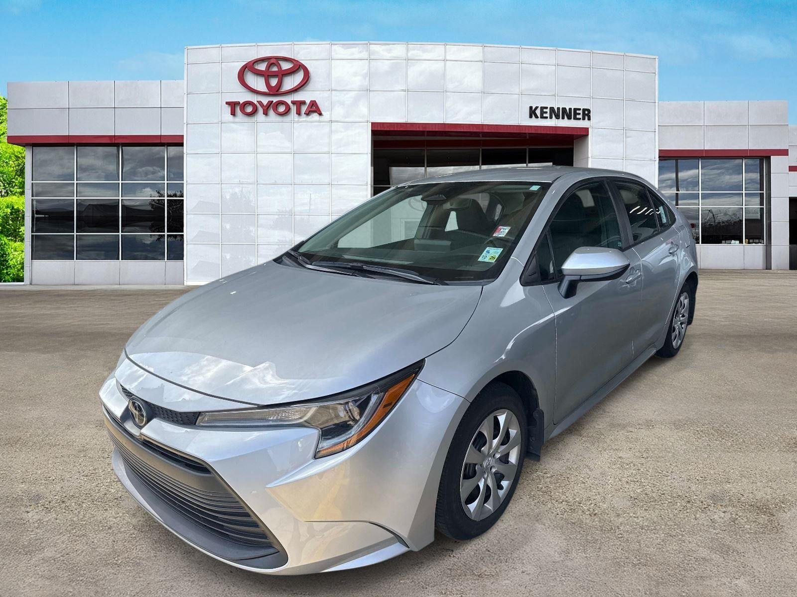 Used 2024 Classic Silver Metallic Toyota LE image 3
