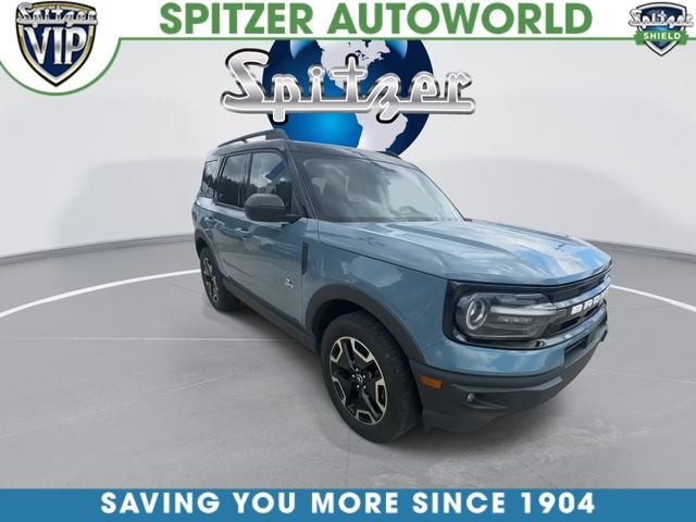 Used 2021 Blue Ford Outer Banks image 2