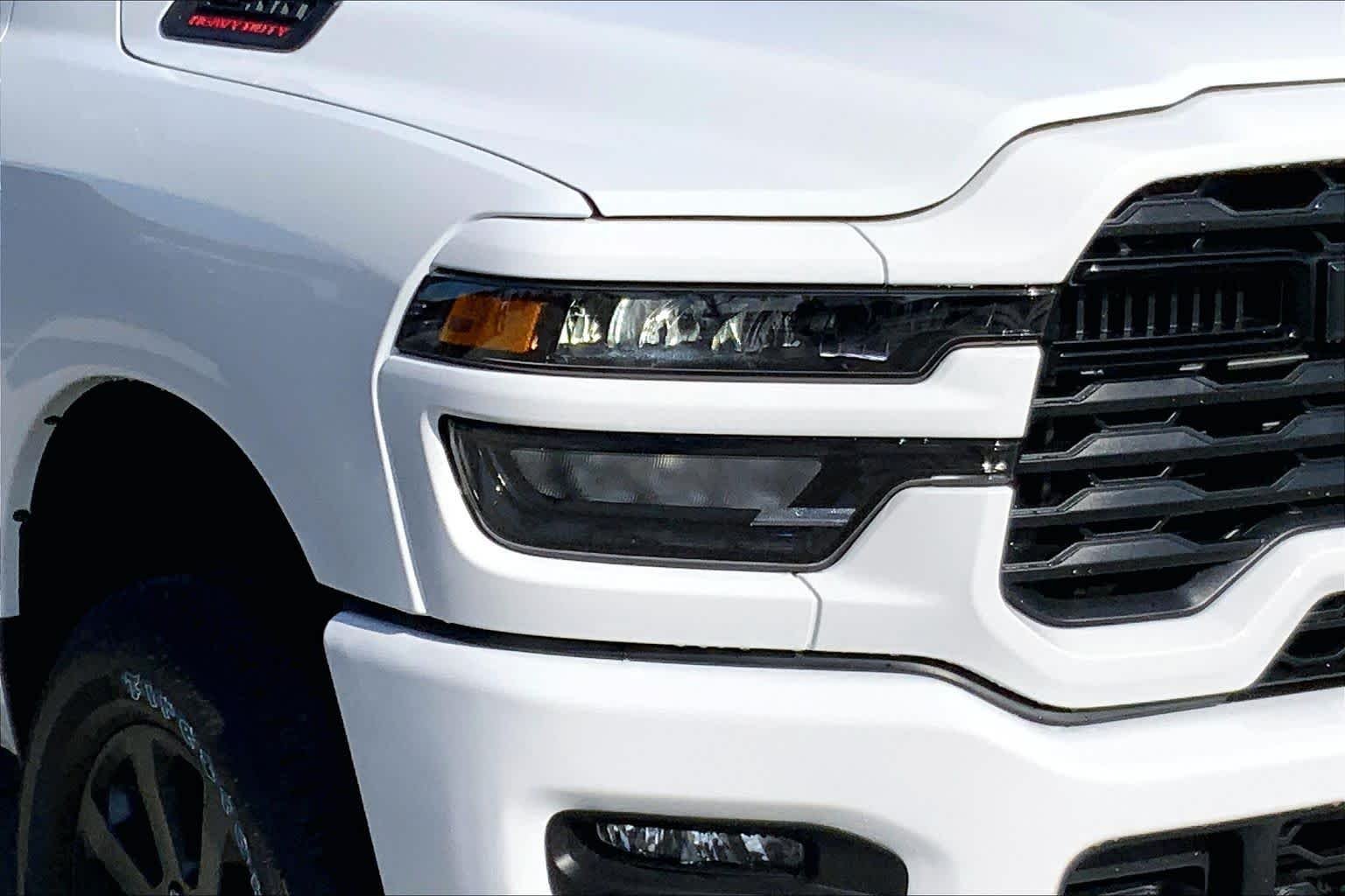 New 2027 Bright White Clear-Coat Exterior Paint RAM Lone Star image 10