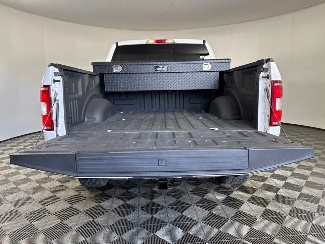 Used 2019 Oxford White Ford XLT image 20