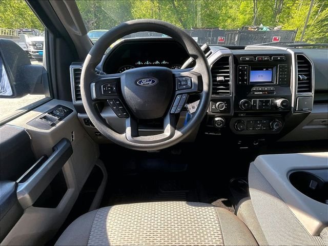 Used 2018 Gray Ford XLT image 5