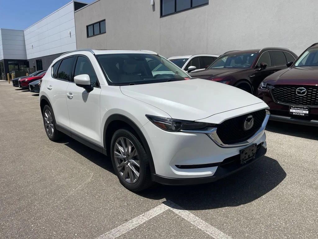 Used 2019 Snowflake White Pearl Mica Mazda Grand Touring image 4