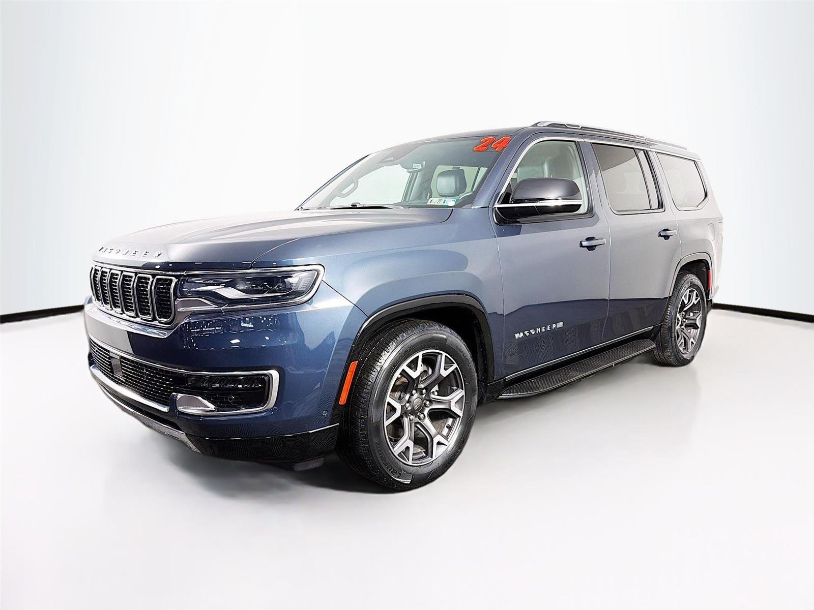 Used 2024  Jeep Series III image 3