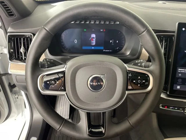 2026 Volvo XC90 Plus - Photo 19