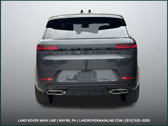 New 2026 Carpathian Grey Land Rover Dynamic SE image 4