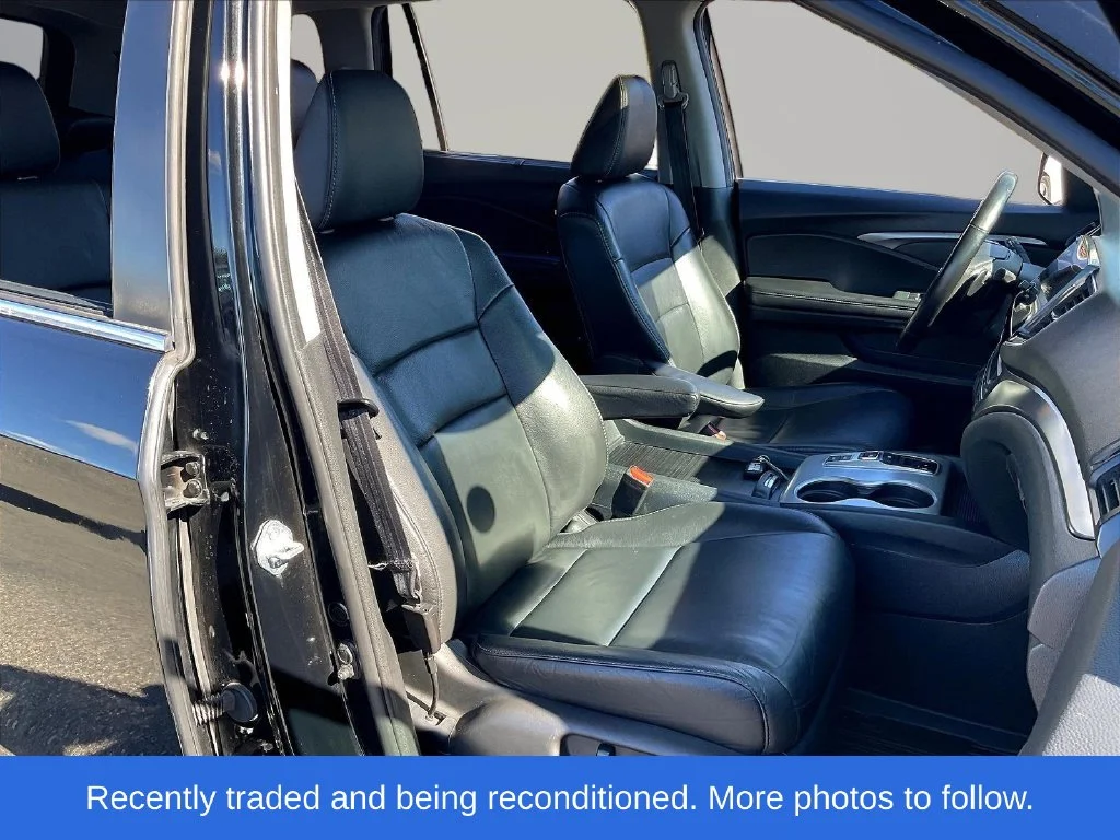 Used 2022 Black Honda Special Edition image 31