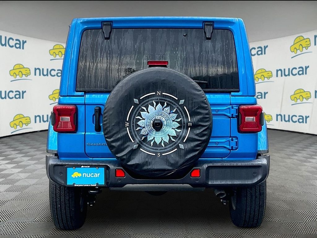 Used 2025 Hydro Blue Pearl Coat Jeep Sahara image 5