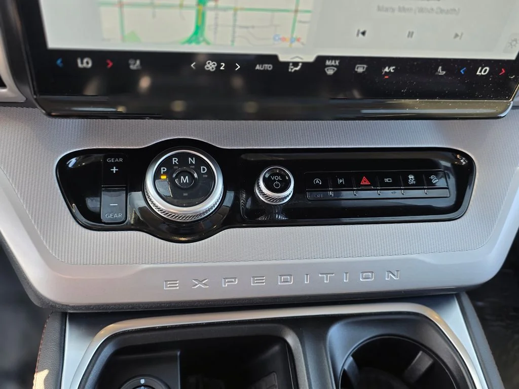 Used 2025 White Ford Active image 38