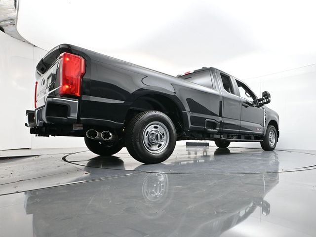 Used 2026 Black Ford XL image 32