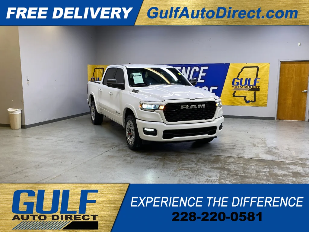 Used 2025 White Ram Big Horn/Lone Star image 1