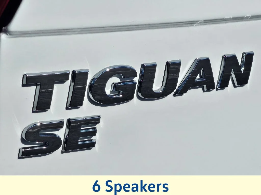 Used 2021 Pure White Volkswagen 2.0T SE image 24