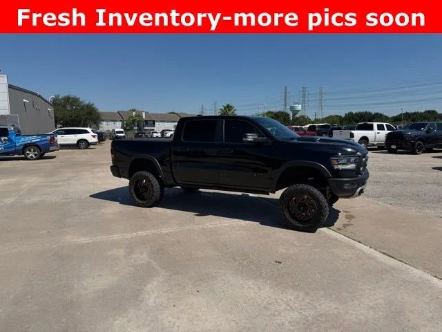 1C6SRFLT8KN783007
