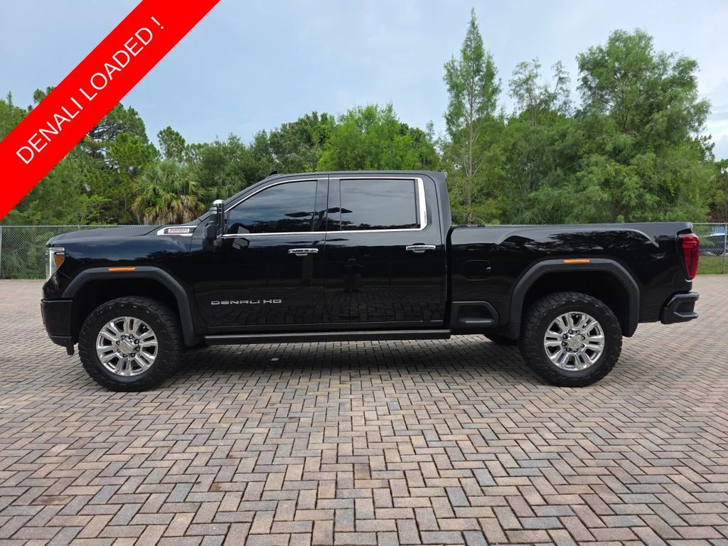 Used 2023 Black GMC Denali image 8